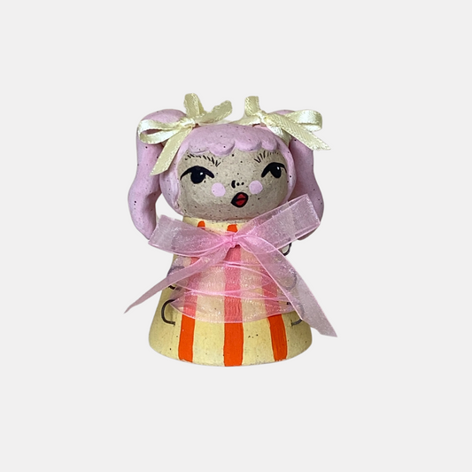 Arabella Regency Munbeibi Ceramic Figurine