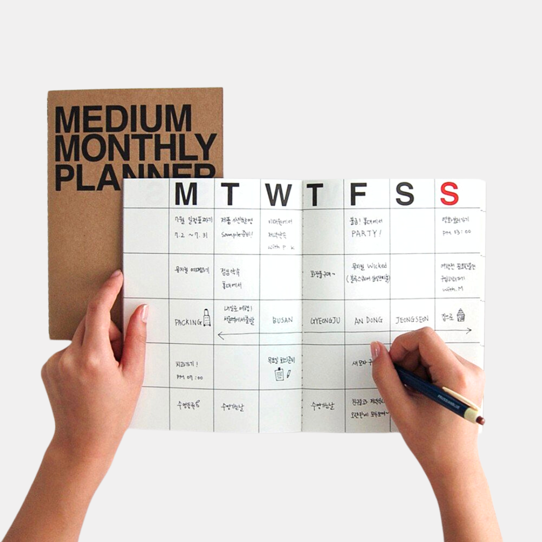 Medium Monthly Planner