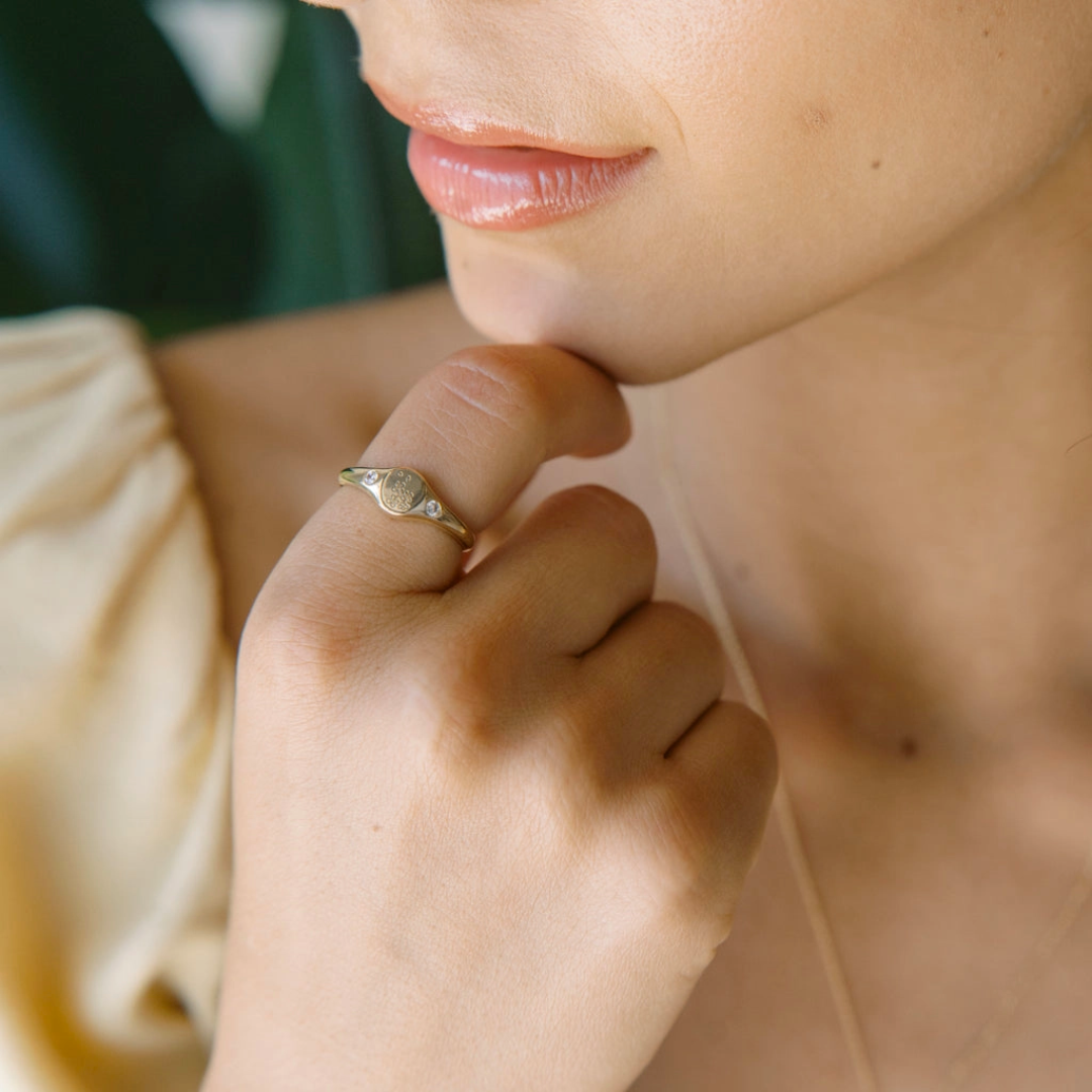 Gold Flora Signet Ring