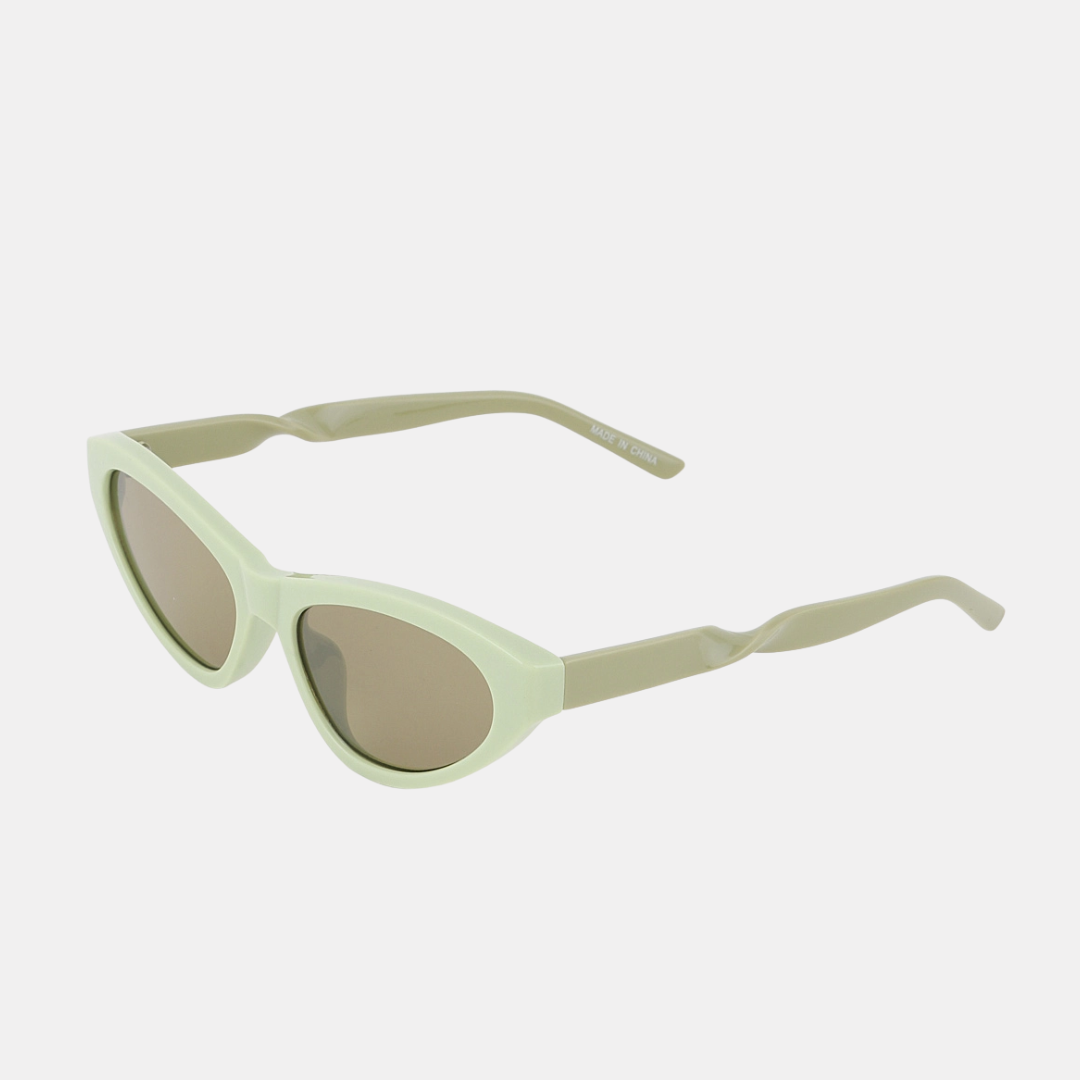Cat Eye Twist Sunglasses