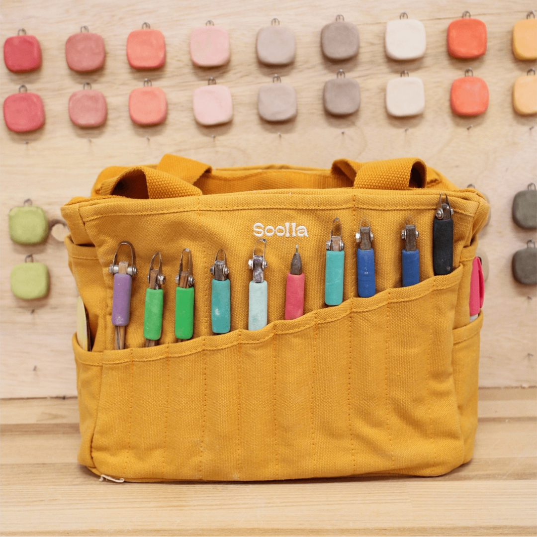 Soolla 80s Becca Sands Art Studio Bag