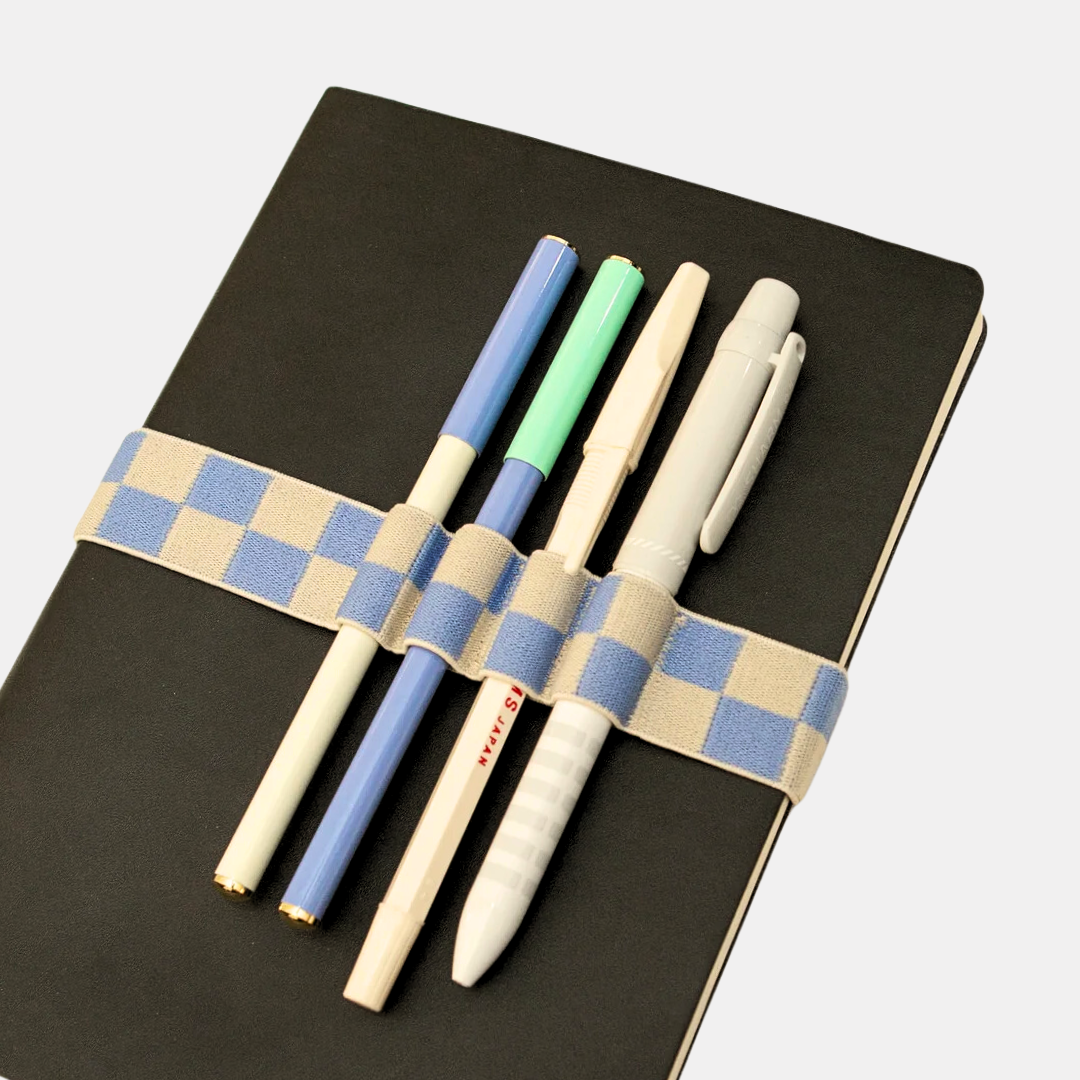 Checkered Pen Holder Book Band