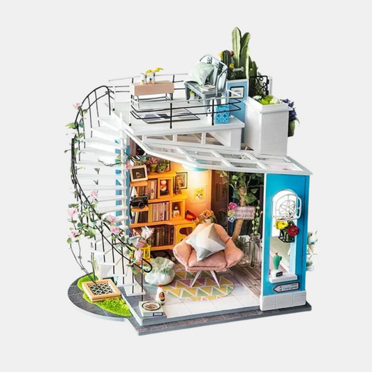 Dora's Loft DIY Miniature Kit