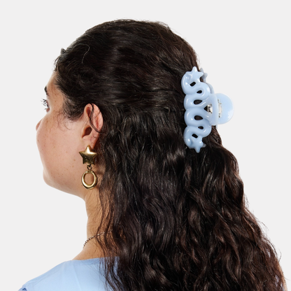 Baby Blue Small Star Loop Claw