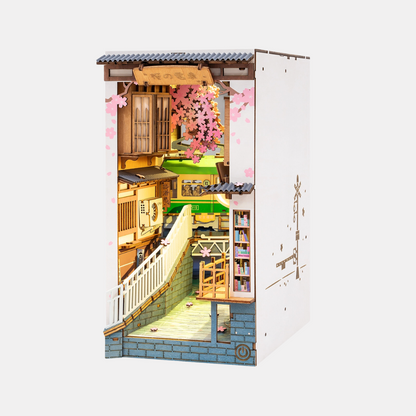 Sakura Densya Book Nook DIY Miniature Kit