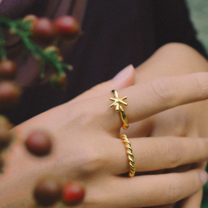 Gold Star Ring