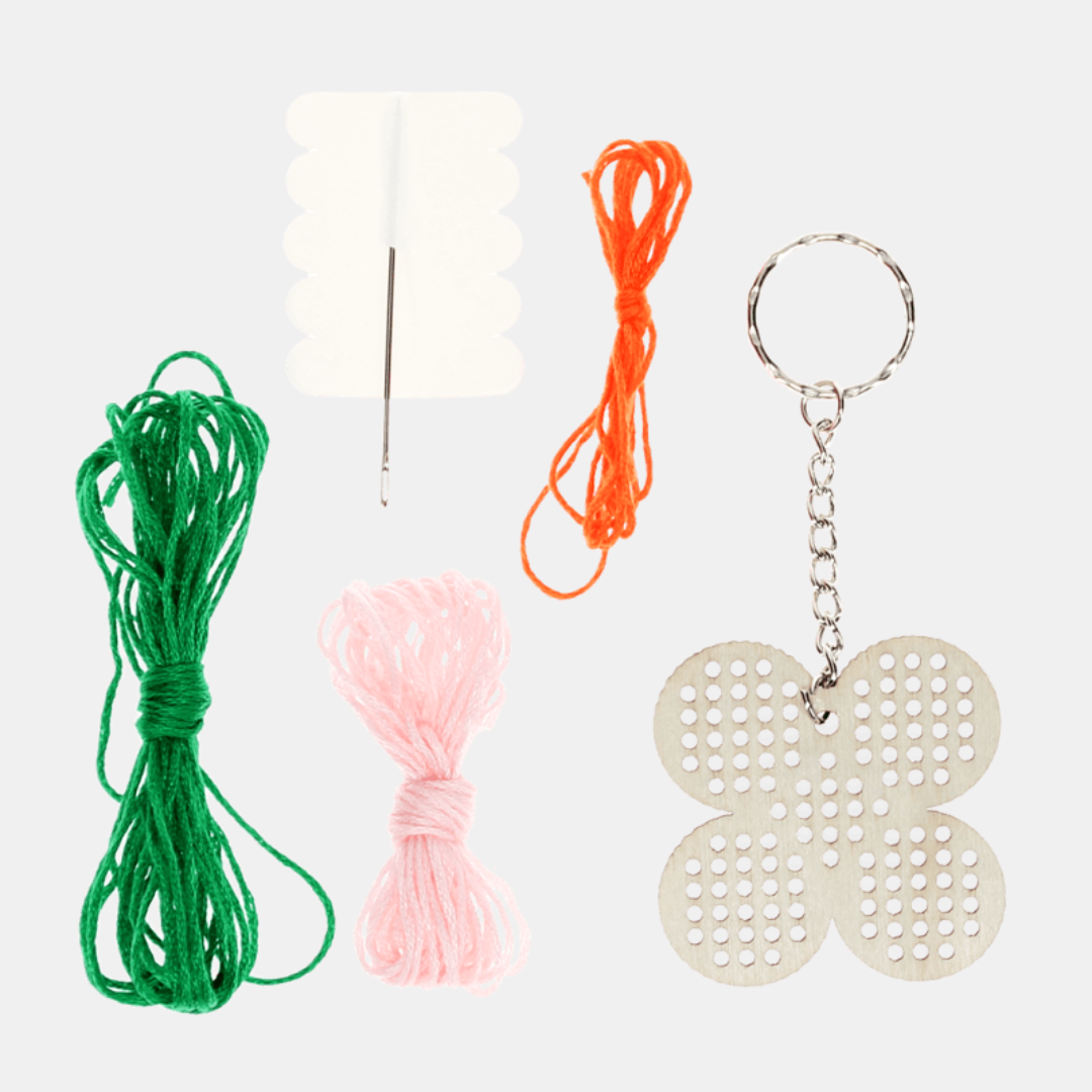 Stitch Your Own Daisy Wooden Keyring Kit
