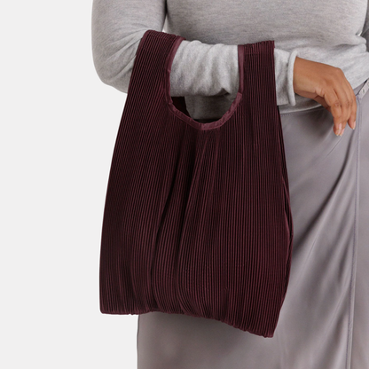 Mahogany Pleated Baggu
