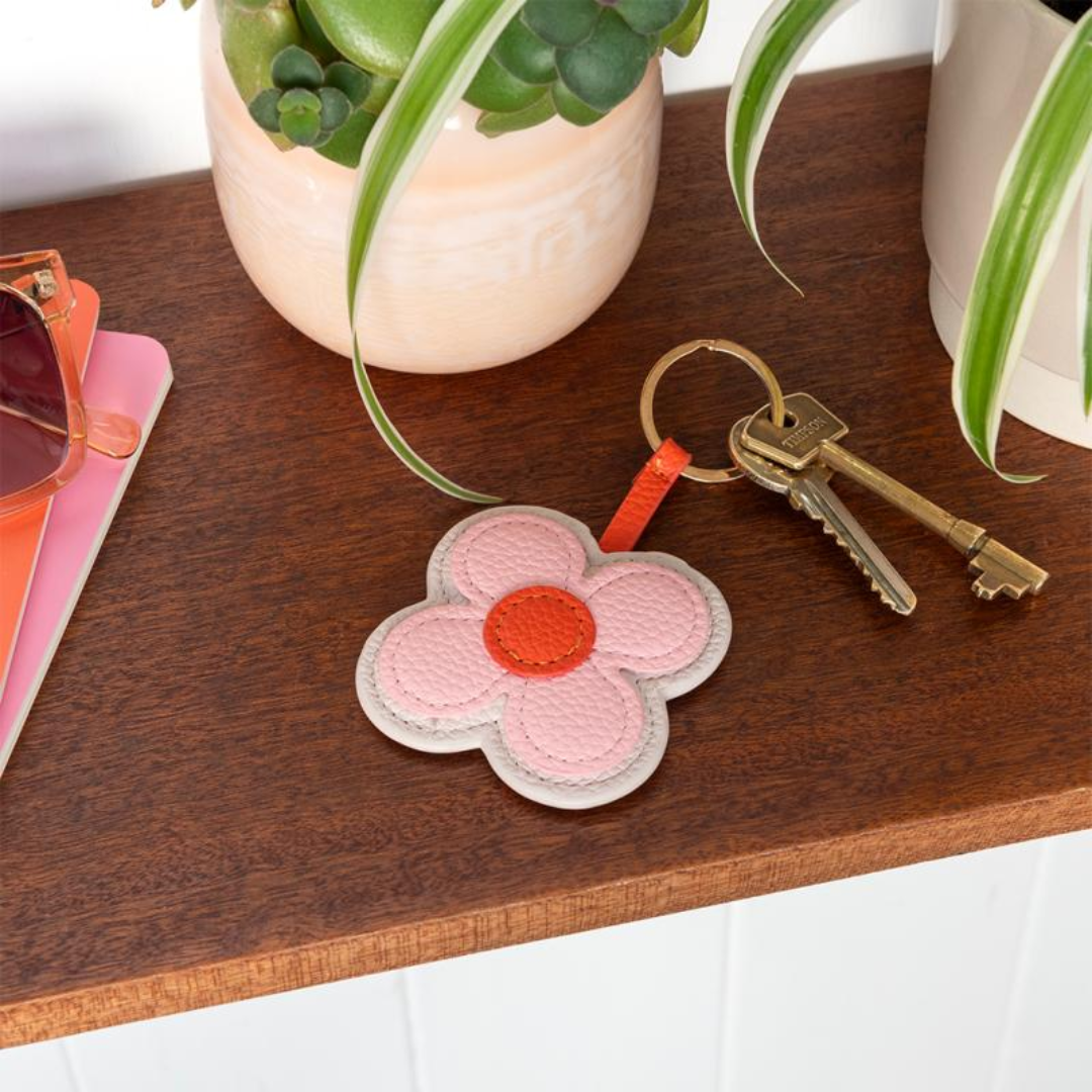 Pink Daisy Keyring