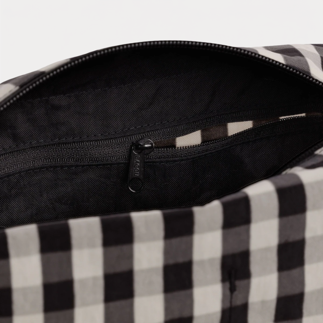 Black and Cream Gingham Dopp Kit