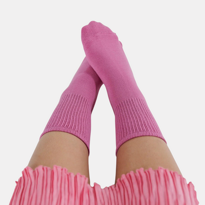 Extra Pink Ribbed Socks