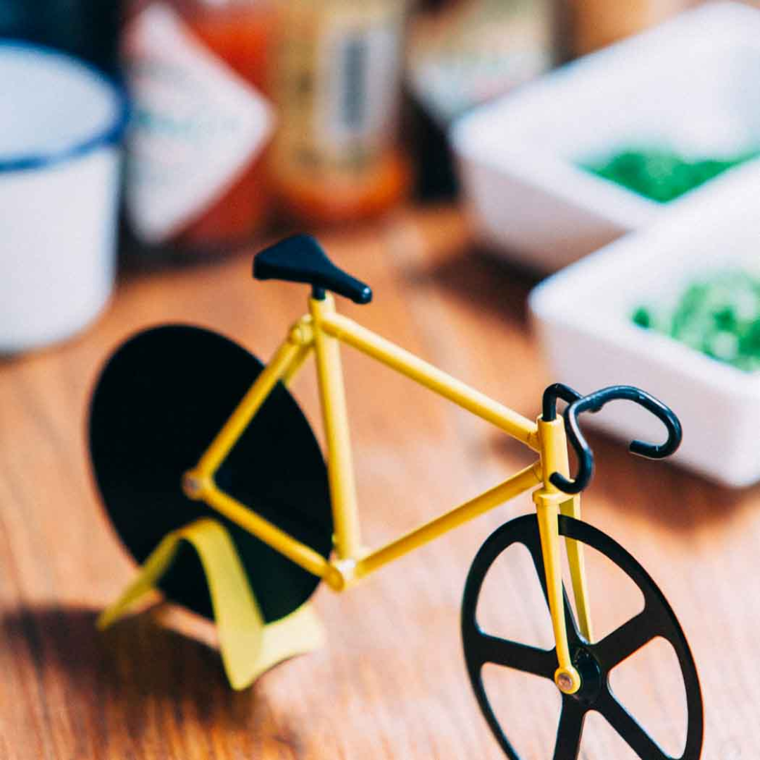 Bumblebee Fixie Pizza Cutter
