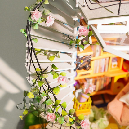 Dora's Loft DIY Miniature Kit
