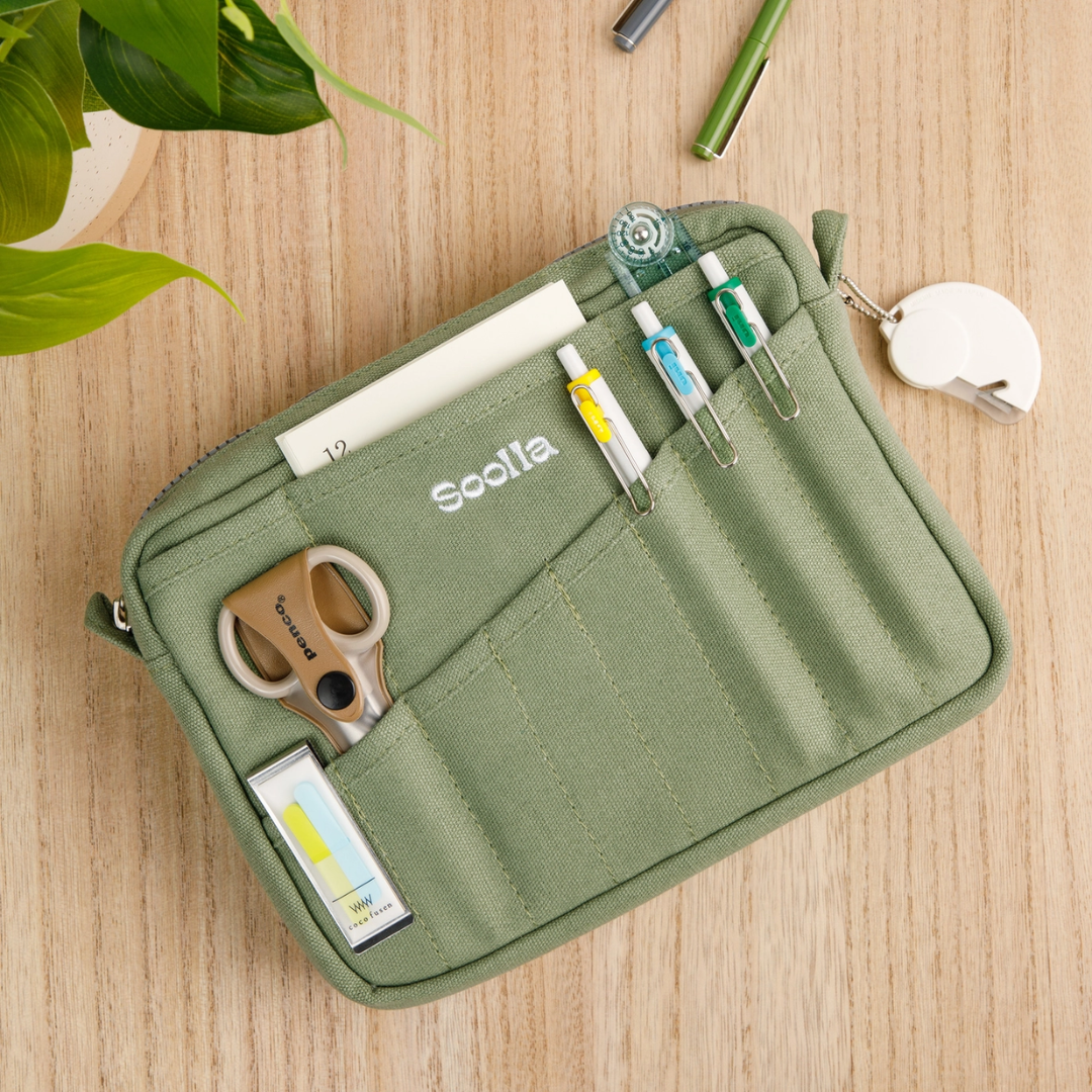 Soolla Black Studio Pouch