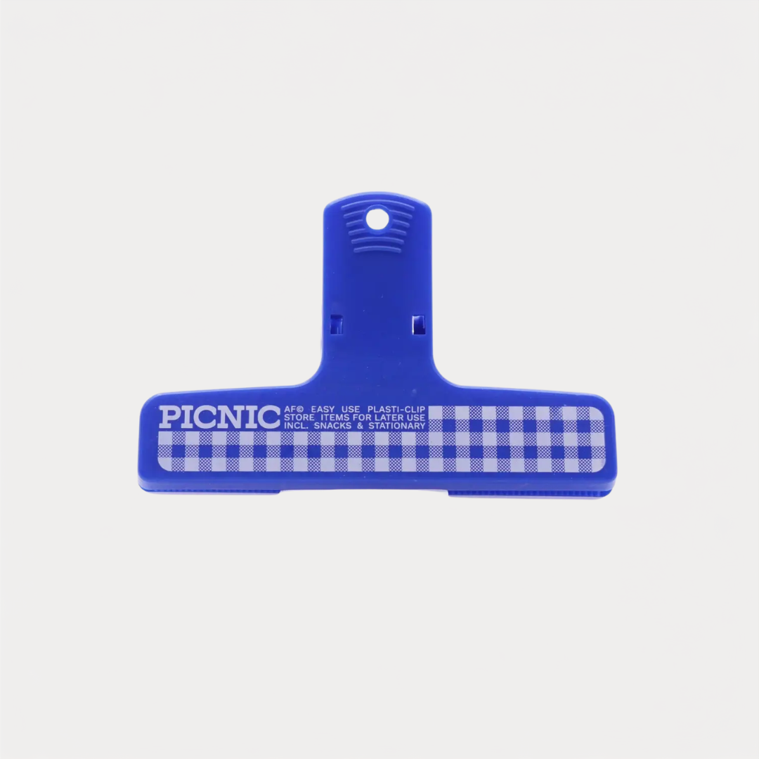 Blue Picnic Plasticlip