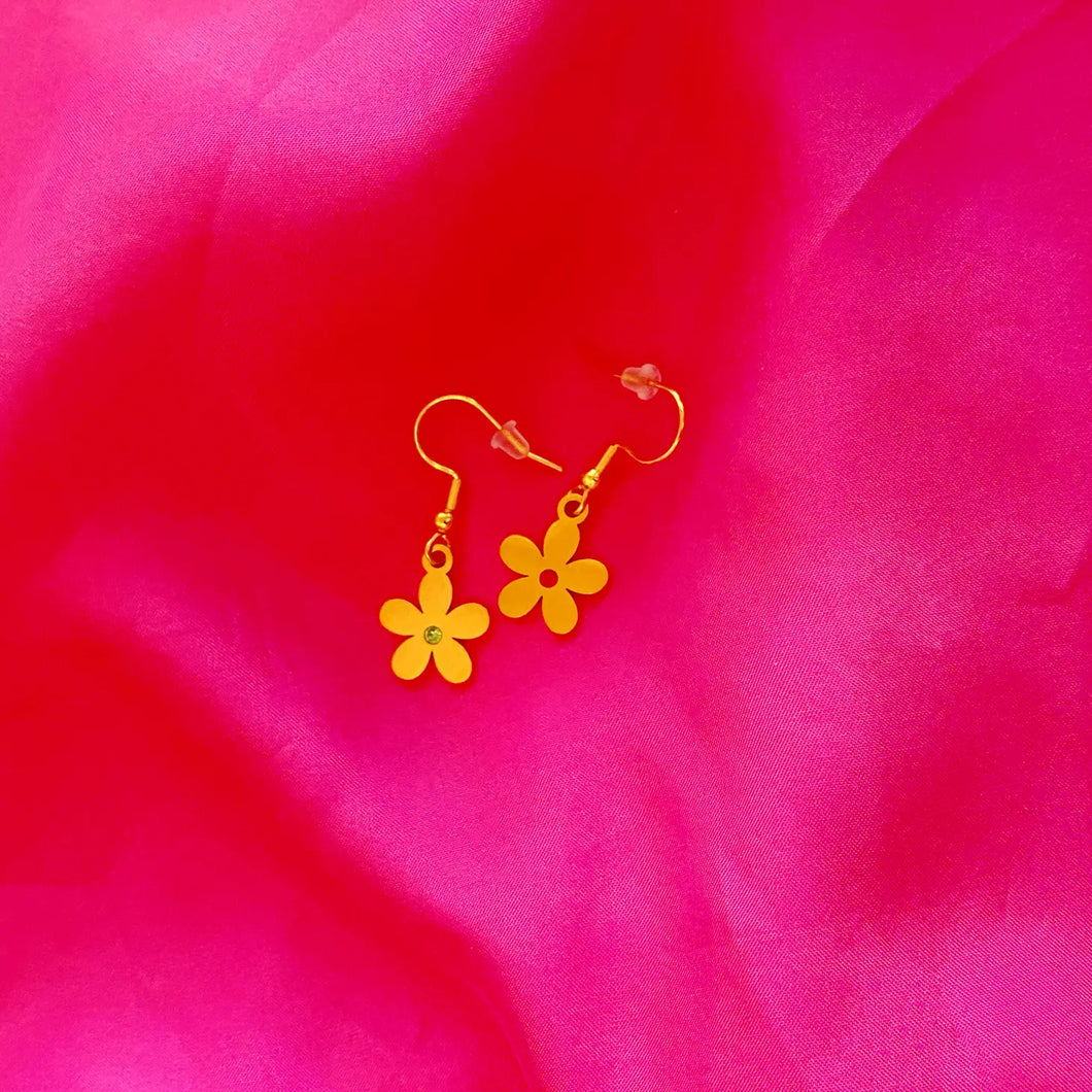 Gold Daisy Drop Earrings